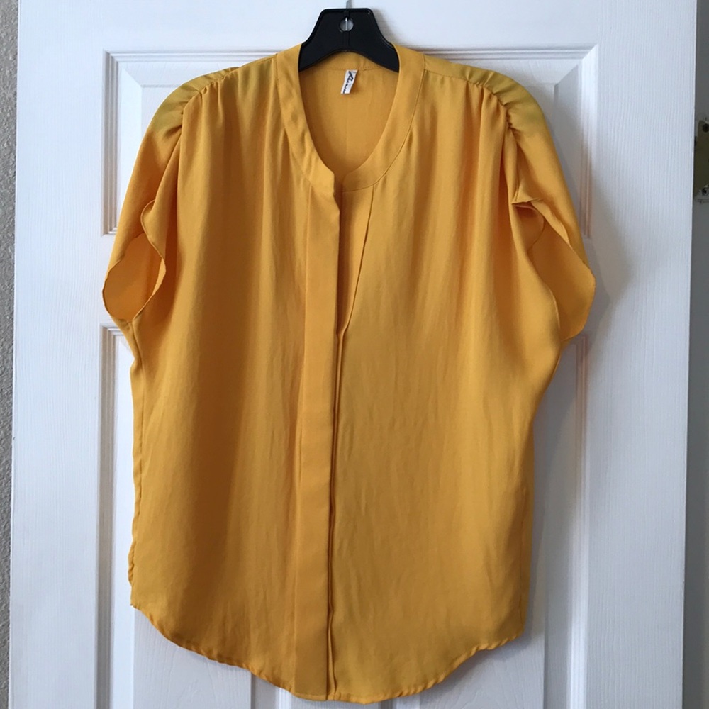 Boutique Blouse // Yellow